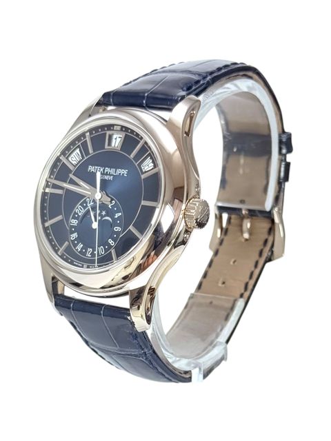 Patek Philippe Complications 5205G-013 Image 2